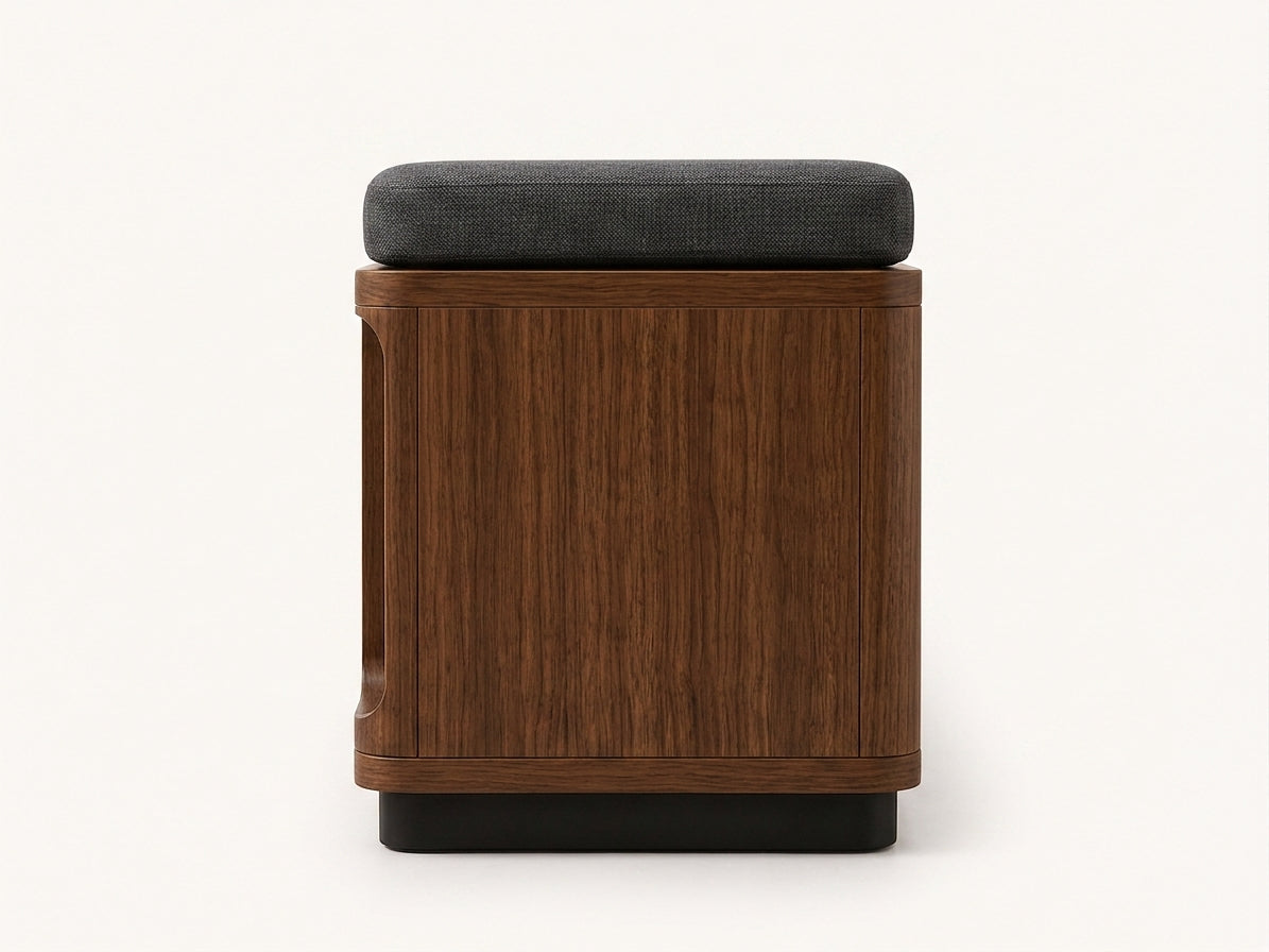 Rook Toy Trunk - right view